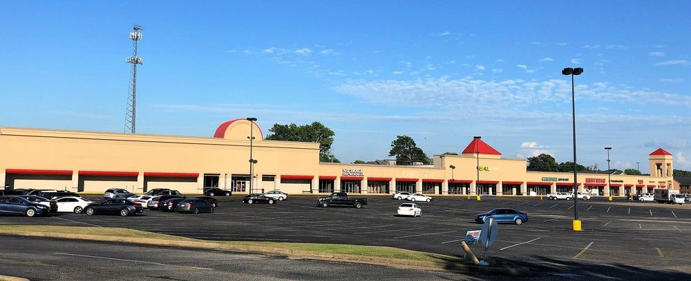 Montgomery Commons: 3801 Eastern Blvd, Montgomery, AL 36116
